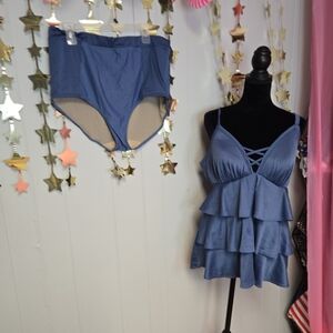 LANE BRYAN SWIM BY CACIQUE 2 PIECE SWIMSUIT  PLUS SIZE 18